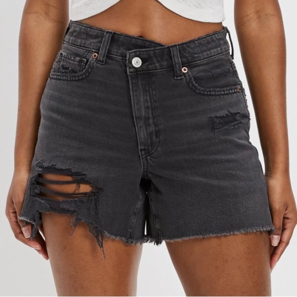 NWT American Eagle Highest Rise Baggy Short Comfort Stretch Waistband Size 16 - Picture 1 of 13